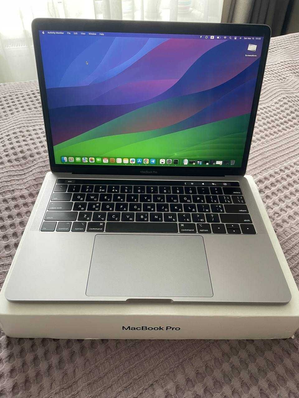 MacBook Pro 13" (2019, модель A2159). 256 GB