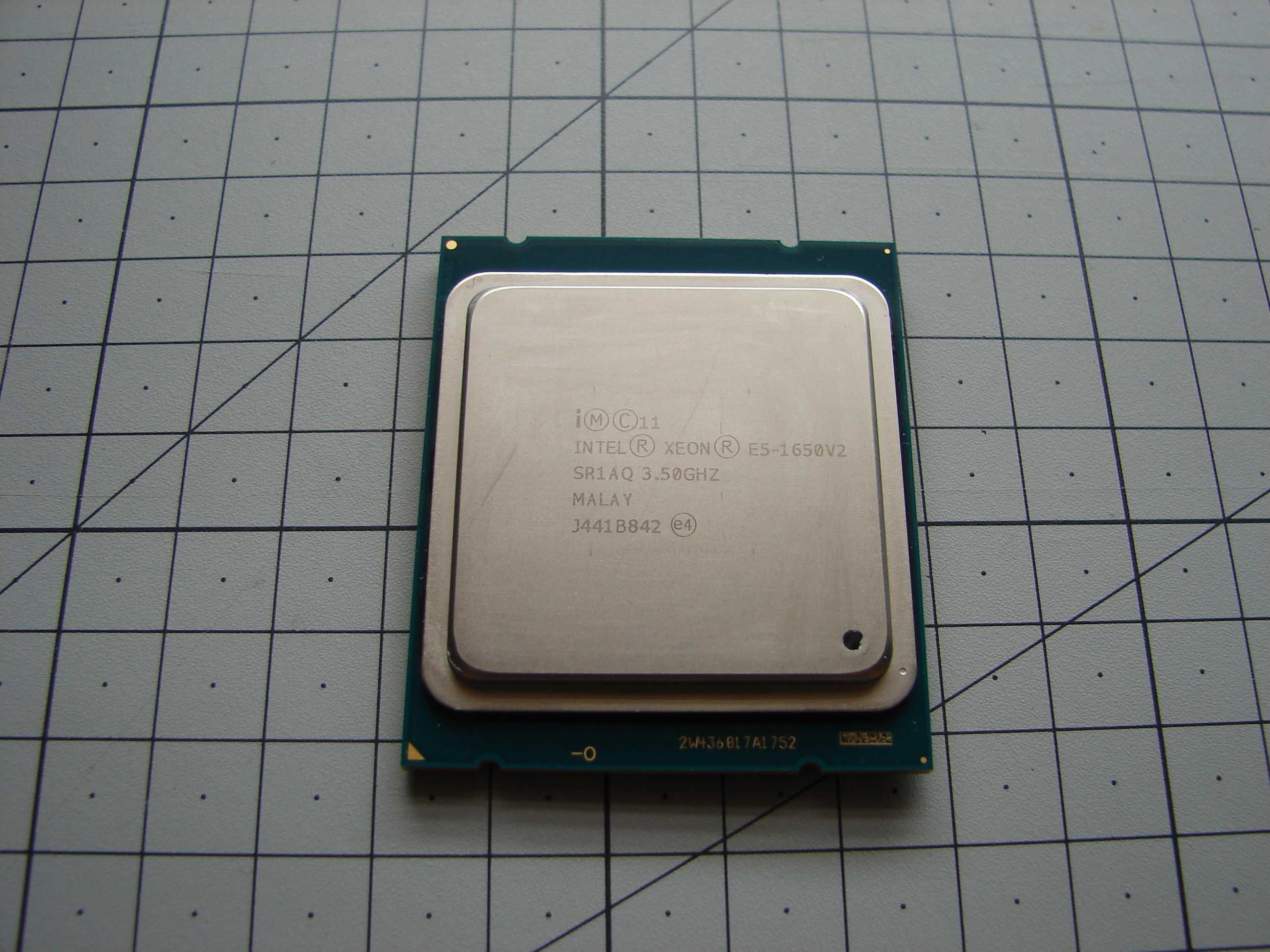 Procesor Intel Xeon E5-1650 V2 3.5GHz 2011 SR1AQ