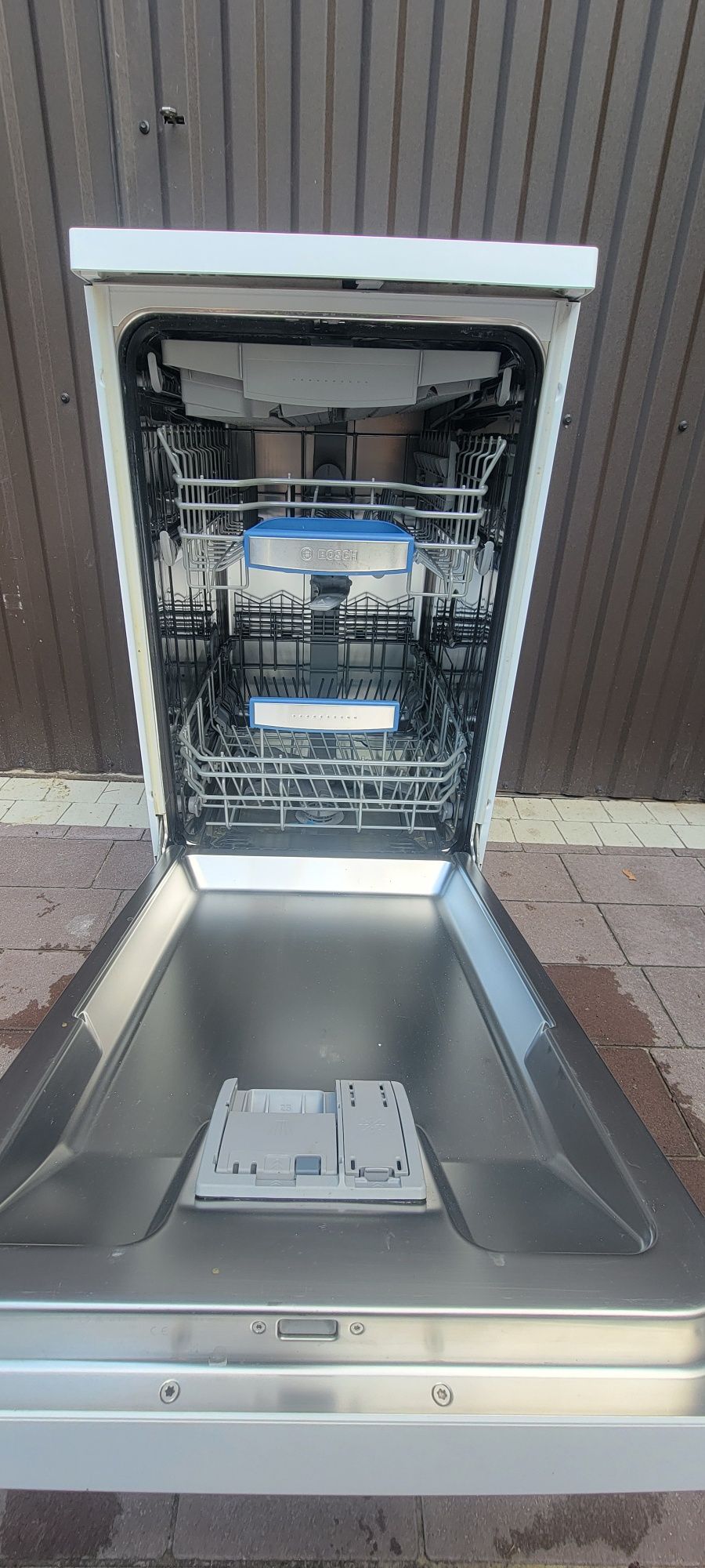 Посудомийна машина Bosch (45см)