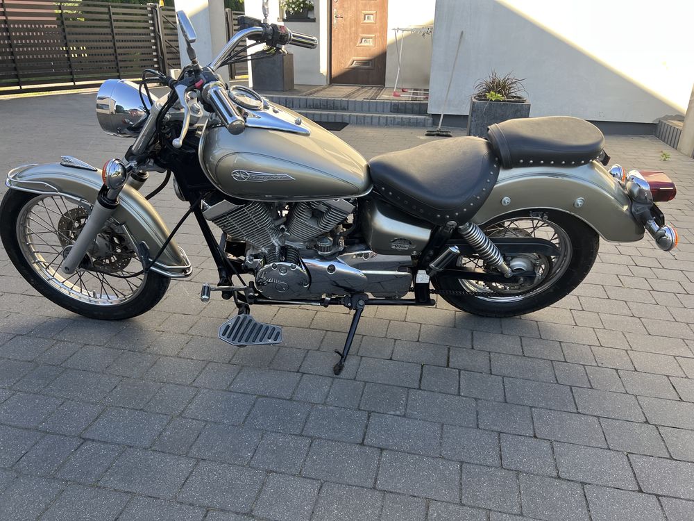 Yamaha xvs 125 Drag star