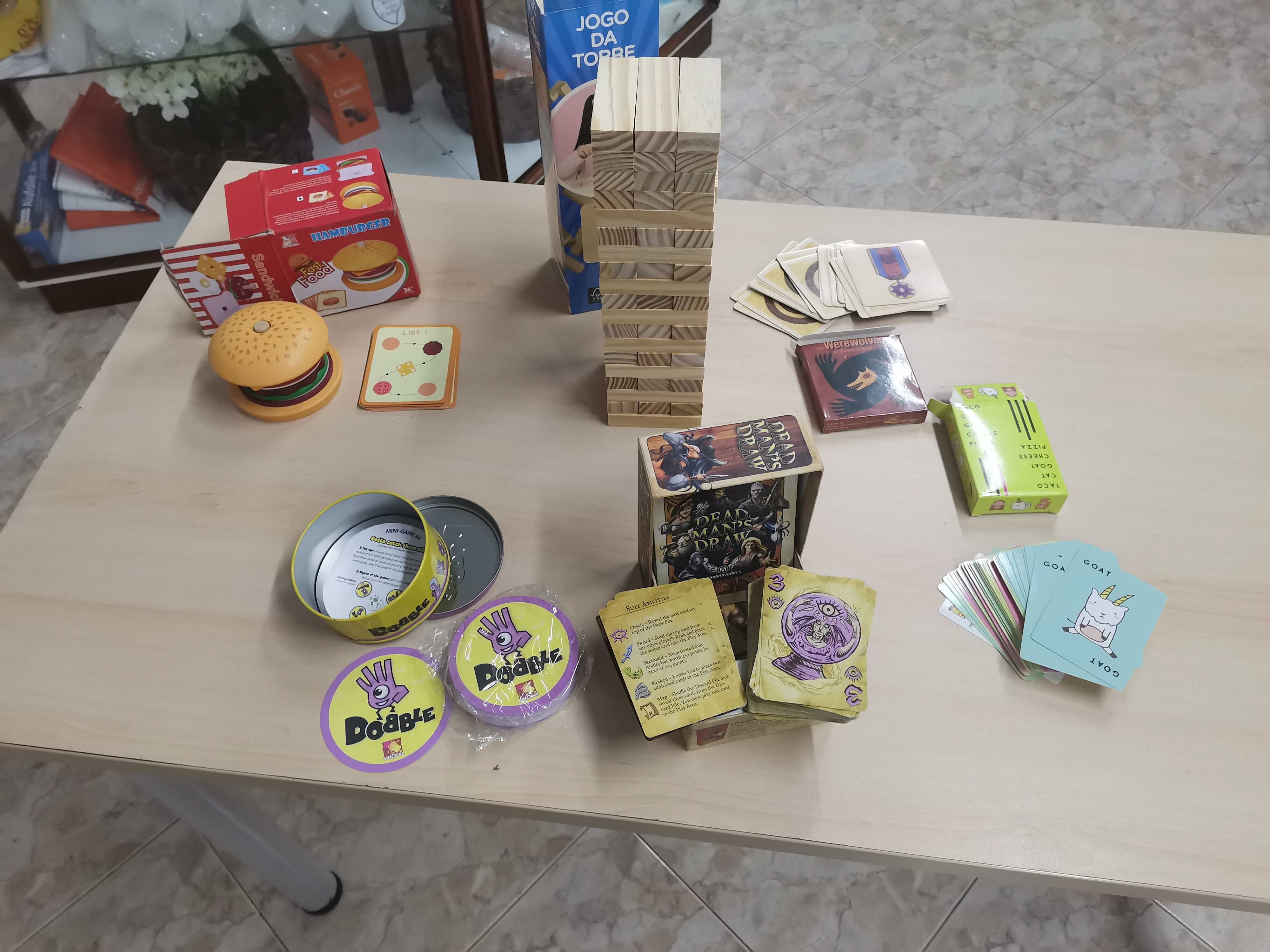 Jogos de Tabuleiro Modernos | Boardgames | Dobble, Dead Mans Draw, etc