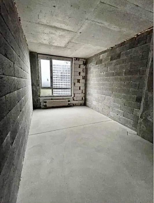 Продаж 2 - К  Квартира ЖК Варшавський вул. Всеволода Змієнка. Поділ