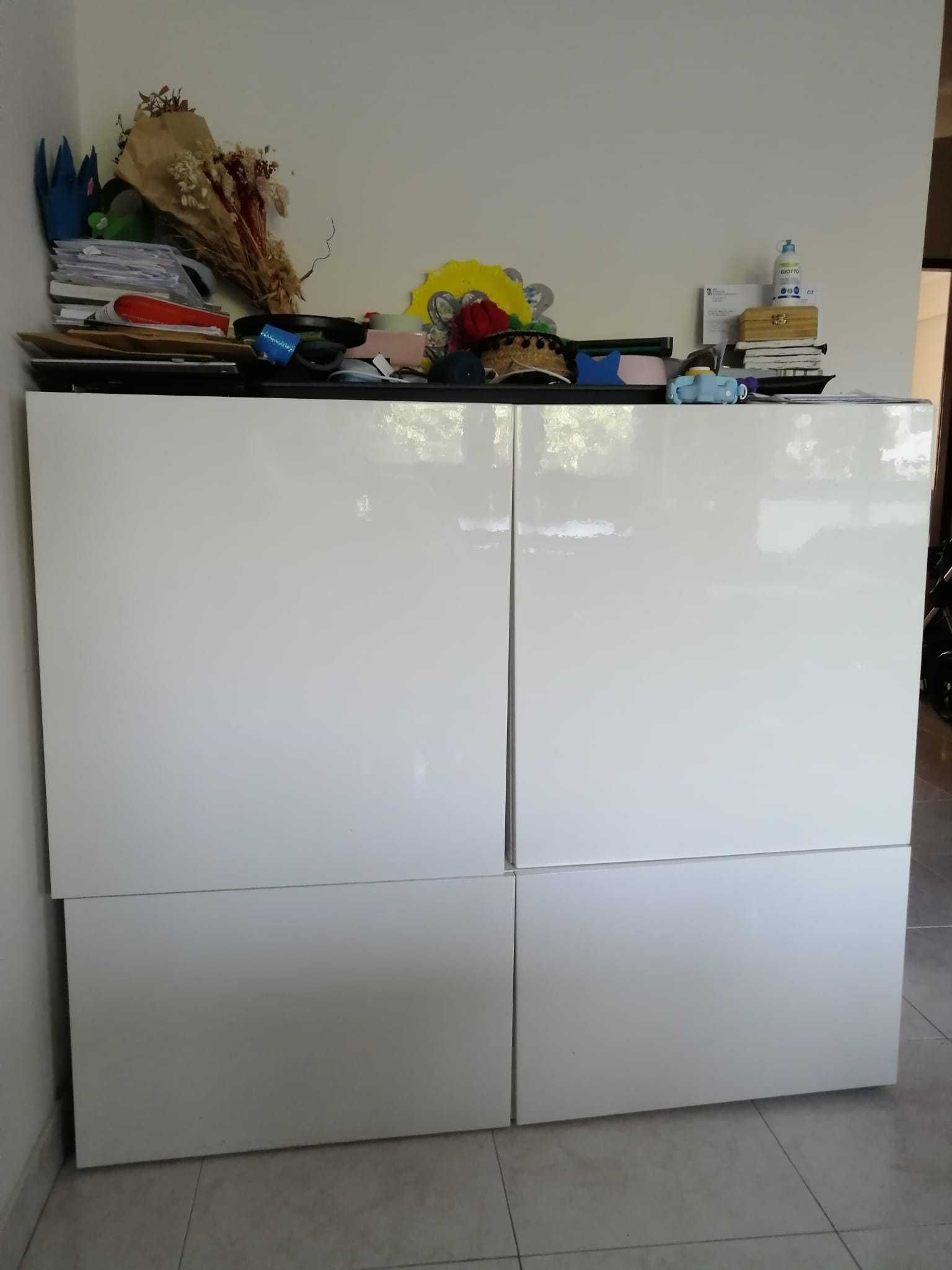 Várias estantes e armários BESTÅ IKEA a partir de 10€