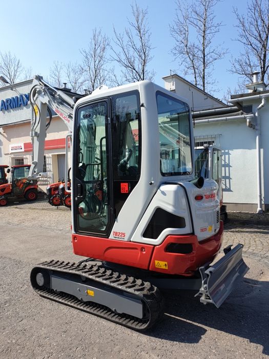 Minikoparka Takeuchi TB225 wersja V1, 2.5 tony - ŚLĄSK