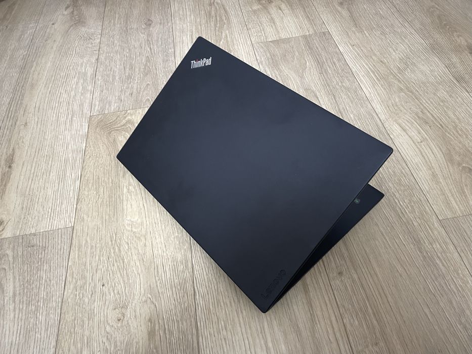 Lenovo Thinkpad T470  i5 - 6300U / 16gb / 465 ssd