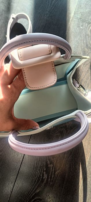 Kolorowa torebka listonoszka półprzezroczysta