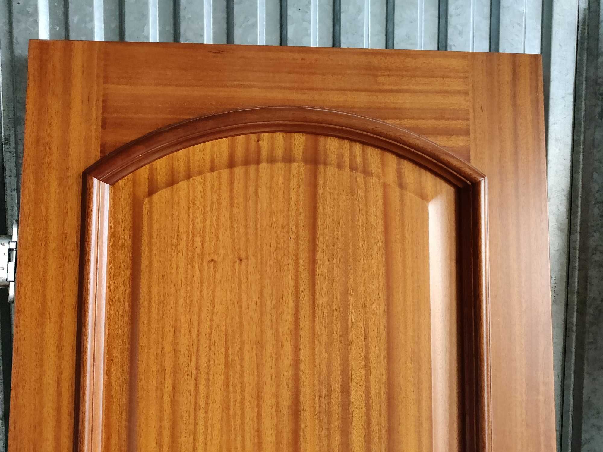 Drzwi wewnętrzne 71,5x202cm z futryną
