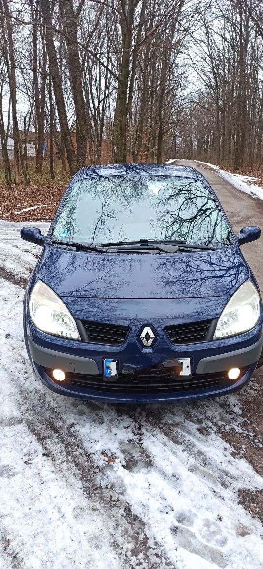 Продам Renault Scenic 1.6 Mpi