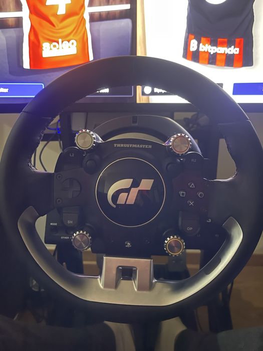 Trustmaster tgt 2 completo mais pedais.