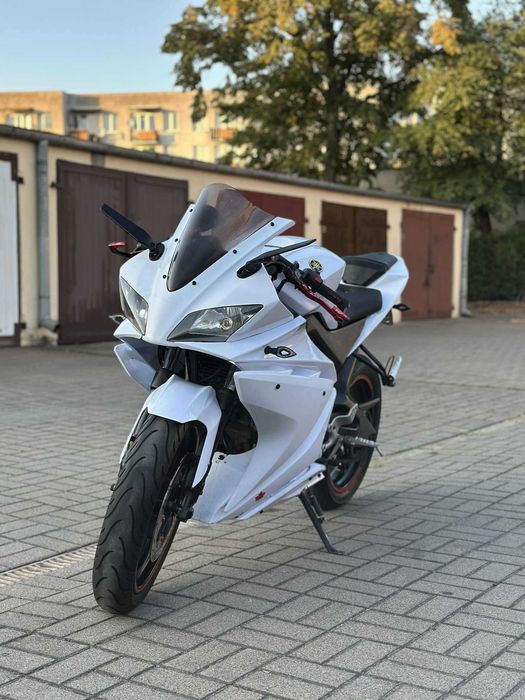 Yamaha YZF R125 kat.a1 rok: 2013  świeży serwis, zarejestrowana