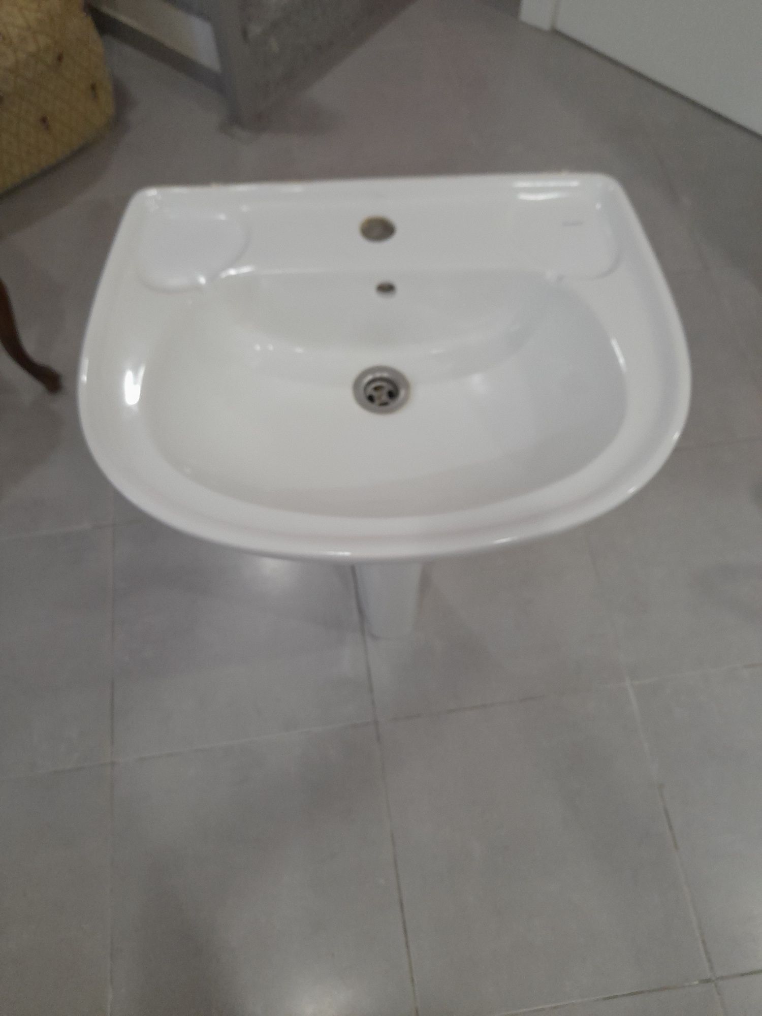 Conjunto de Portas de chuveiro para base de 80 cm e 2 Lavatório