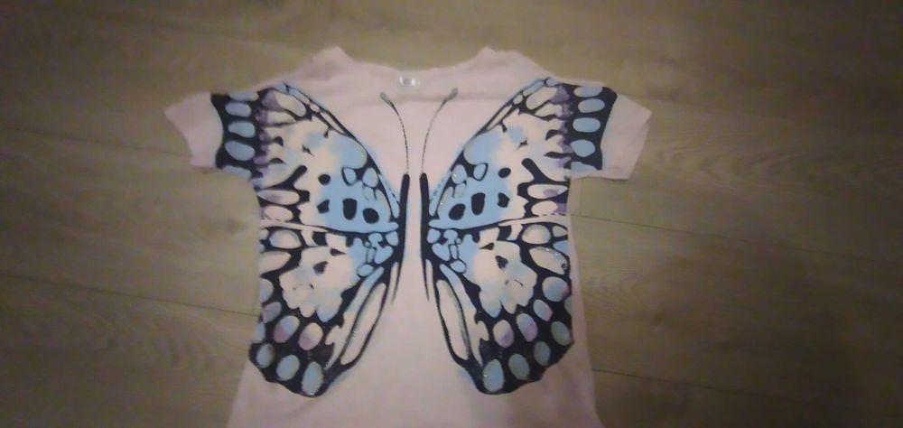 Koszulka 158 z motylem dziewczynka