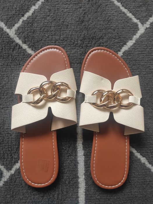 Klapki z łańcuszkami 39 nowe