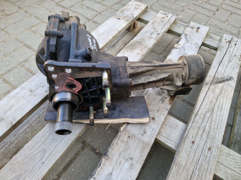 Reduktor skrzyni biegów most przód 2.0 D4D Toyota RAV4 II 00-05