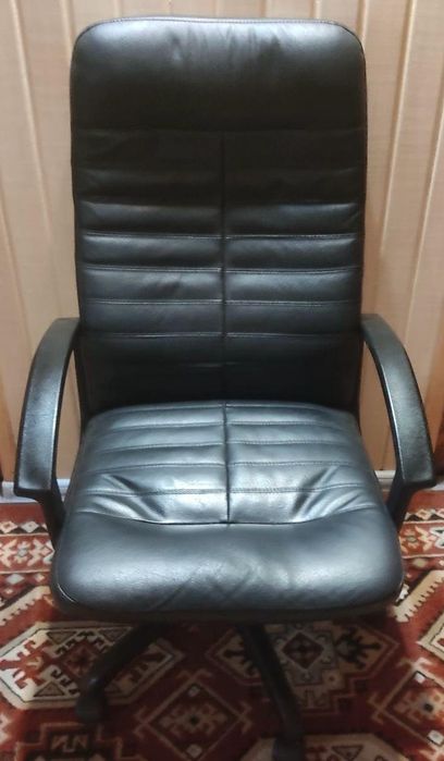 Крісла комп'ютерні