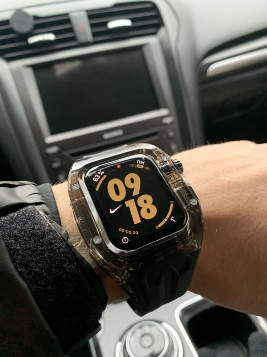 Чехол кейс защитный с ремешком для apple watch 44/45