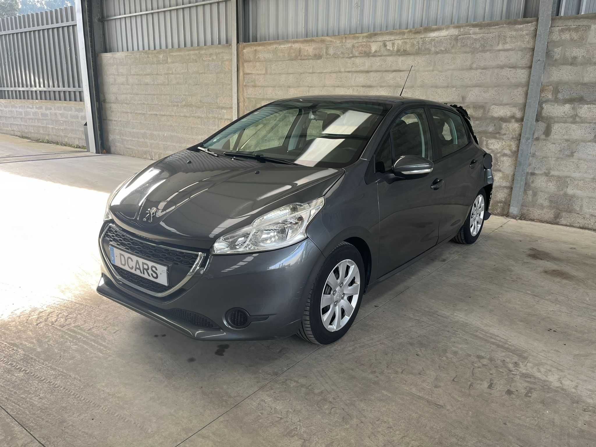 Peugeot 208 1.6 hdi (92 cv)