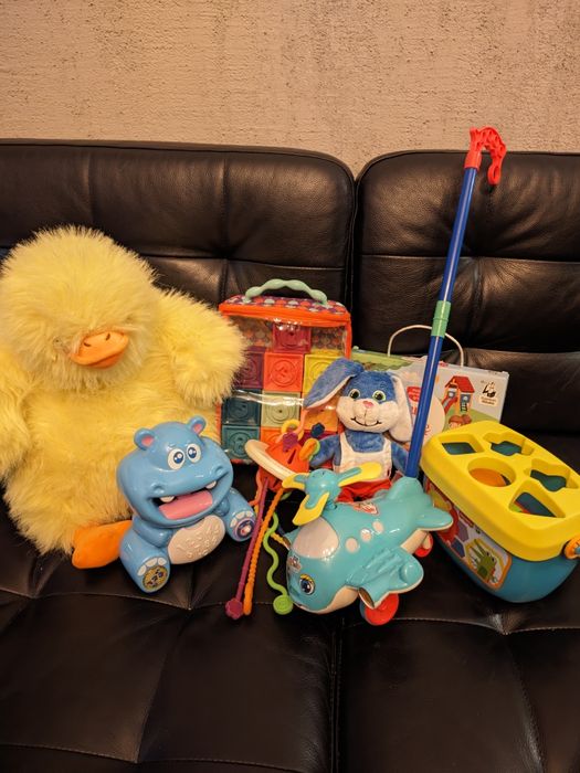 Zestaw zabawek B.Toys, Dumel, Fischer Price, Kapitan Nauka