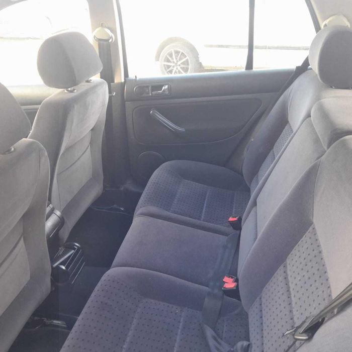 Carro Volkswagen Golf