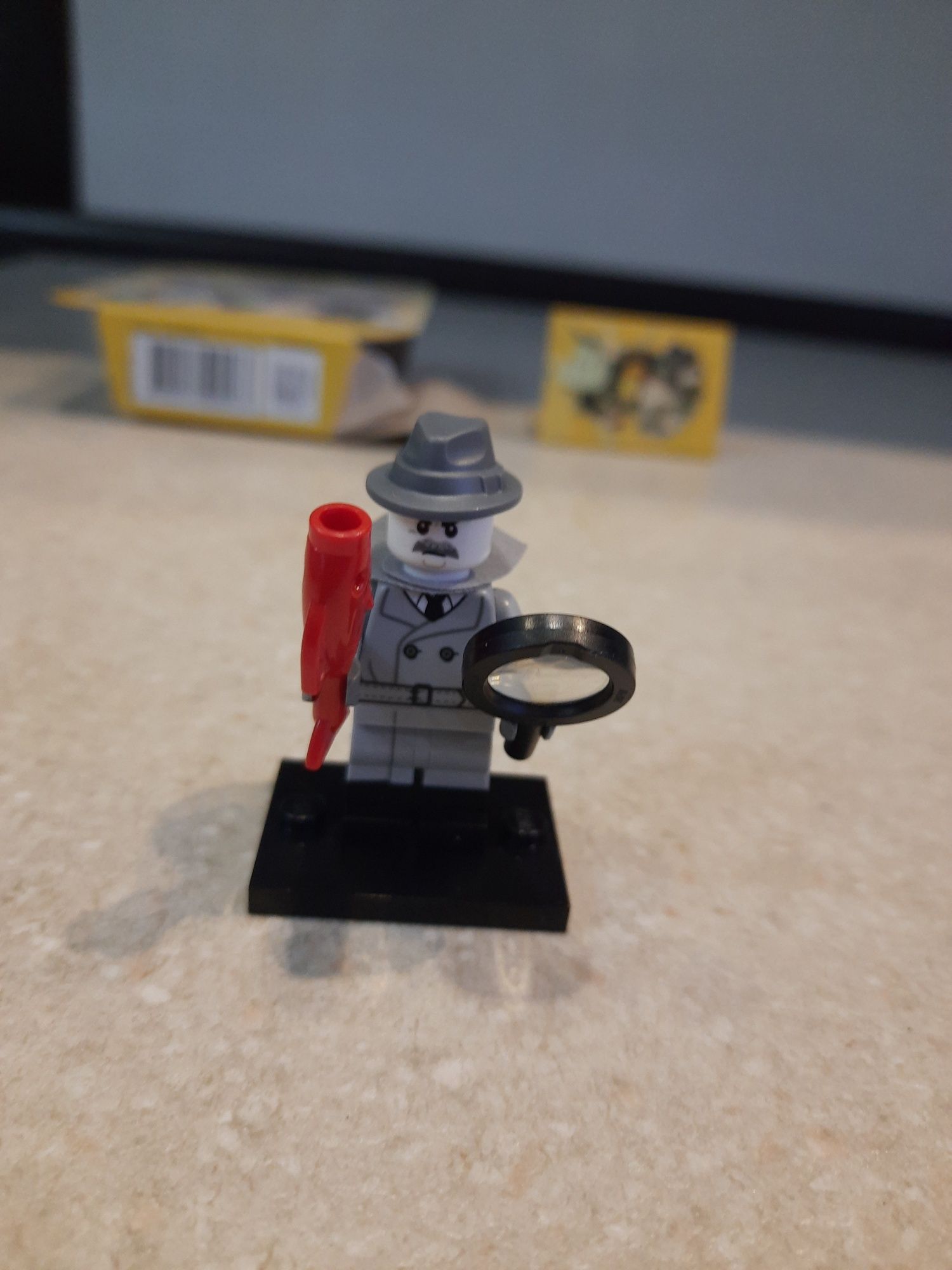 Lego minifigures 25 detektyw