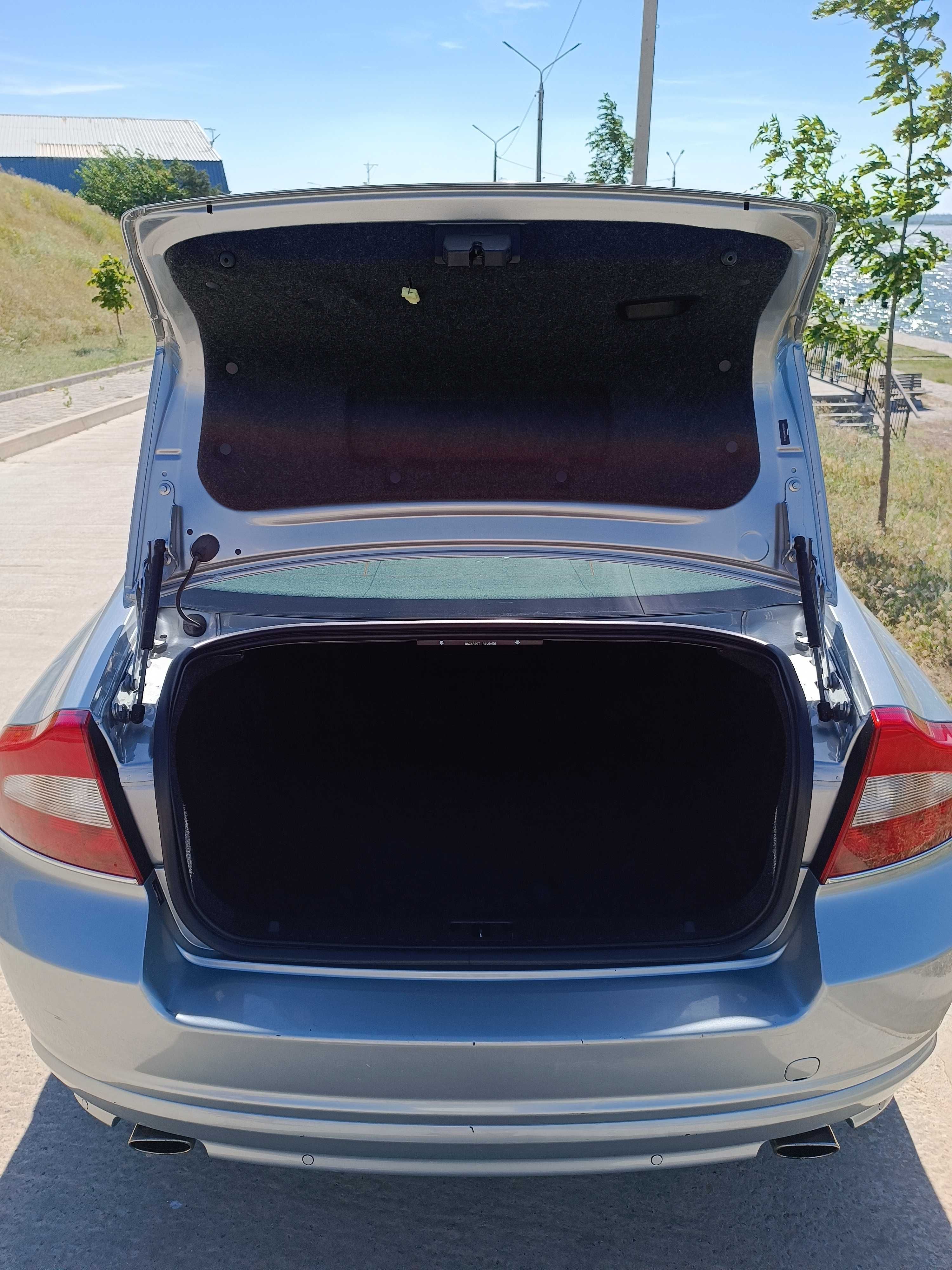 Volvo S80 2011р. II покоління (2nd FL) • 3.0 АТ (304 к.с.) AWD