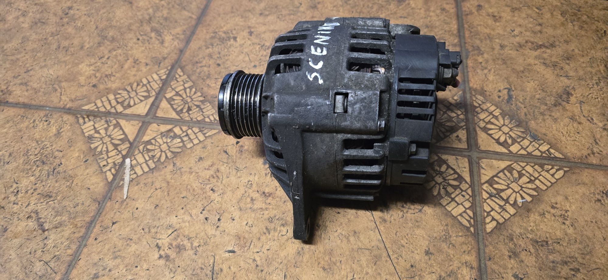Alternator Renault Scenic II 1.9 DCI  82000  54588