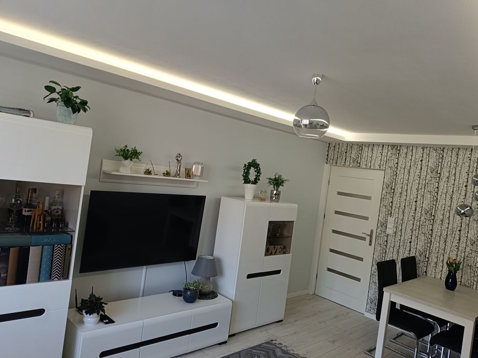 Sprzedam meblościankę+stół