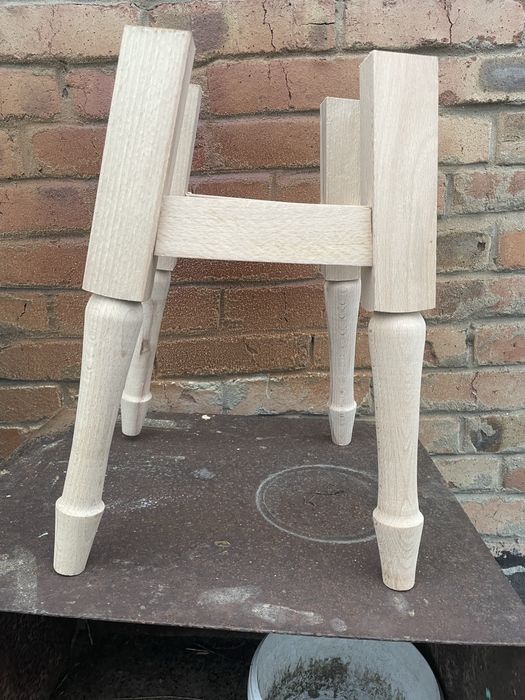 Каркаси табуреток