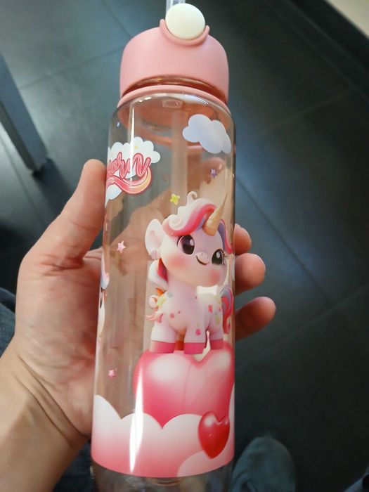 Butelka na wodę, bidon z wizerunkiem jednorożca- nowa