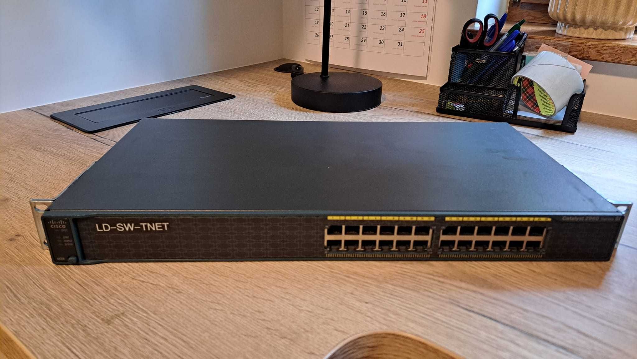 Switch CISCO C2960 24G