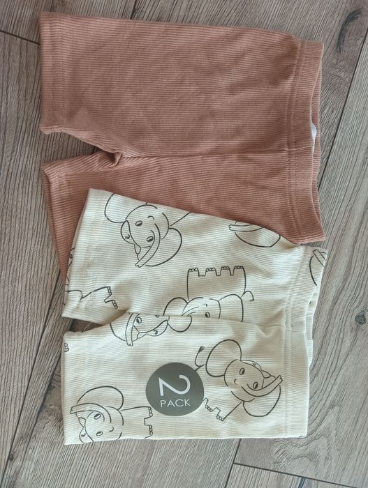 Krótkie legginsy dla niemowlaka  spodnie 68