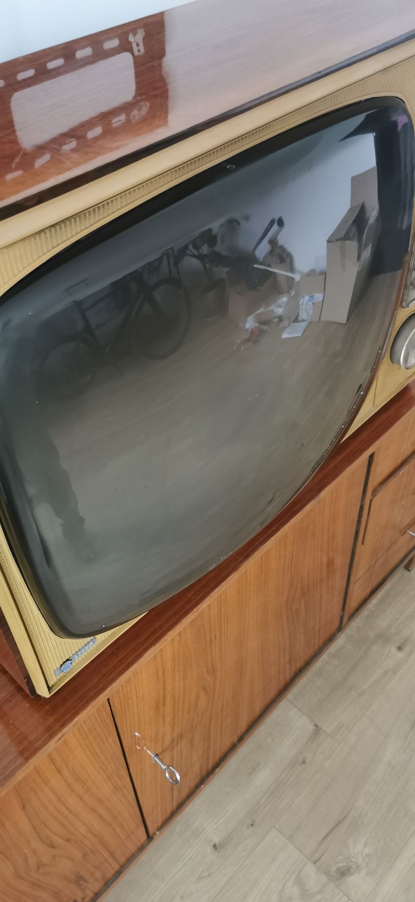 Telewizor PRL Delta Orion vintage tv