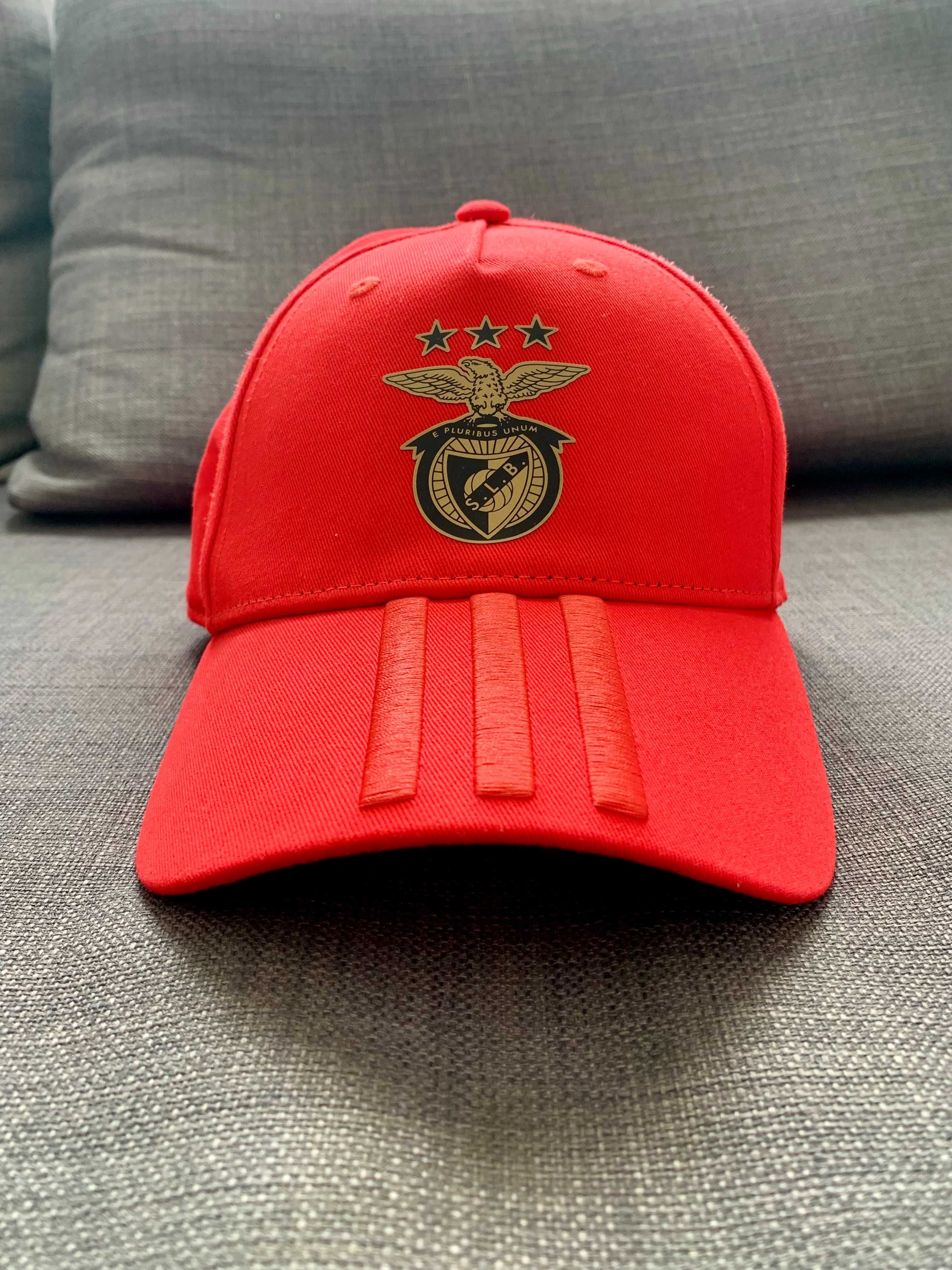 Chapéu Benfica Adidas 2020, 2021 vermelho e dourado