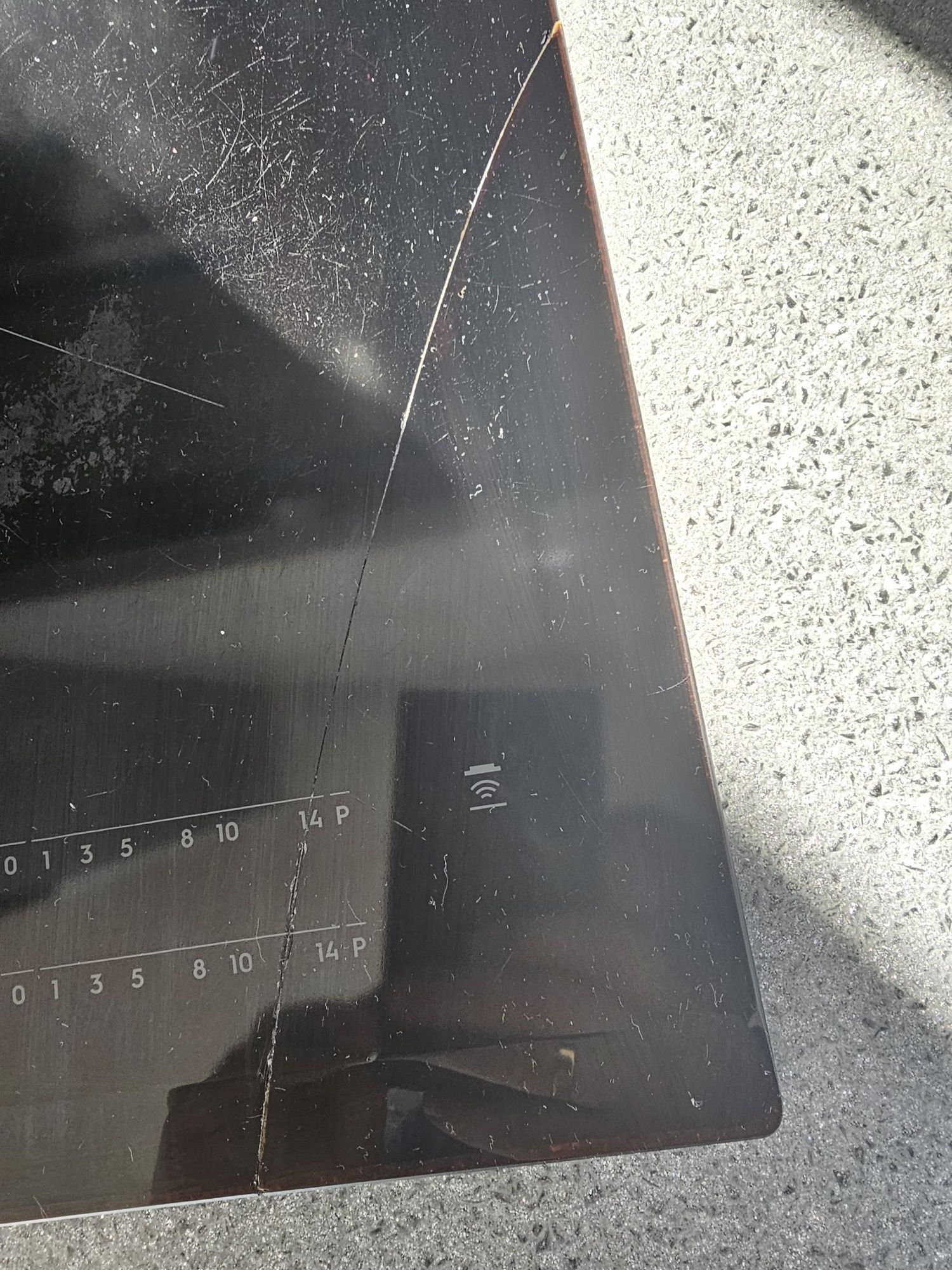 Płyta Electrolux EIV654 sprawna peknięta indukcyjna