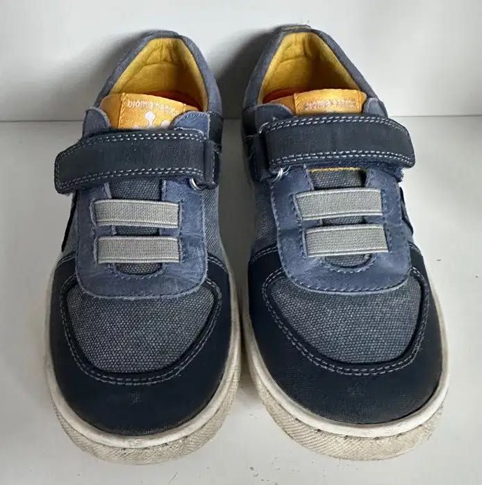 Buty dla chłopca Biomecanics rozmiar 28