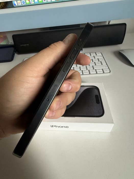 iPhone 15 Pro 256gb Titanium Black Idealny Bateria 97% od nowosci