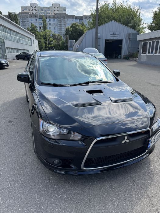 ДО КІНЦЯ МІСЯЦЯ ЗА 8000 Lancer x  2.0 турбо полный привод ralliart