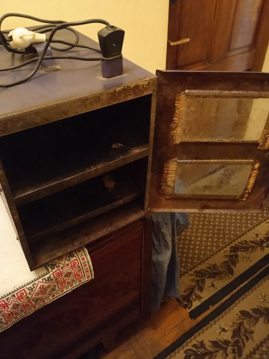 Продаю електродуховку ціна 50 грн