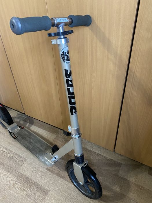 Самокат Roces