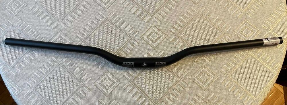 Kierownica Uno Advanced Project HB-RB12W 800mm 31,8, wznios 35