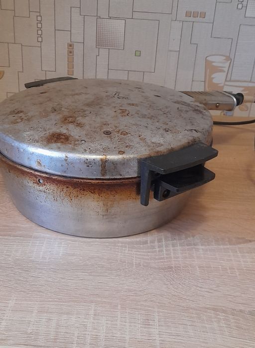 Електрична чудо-піч