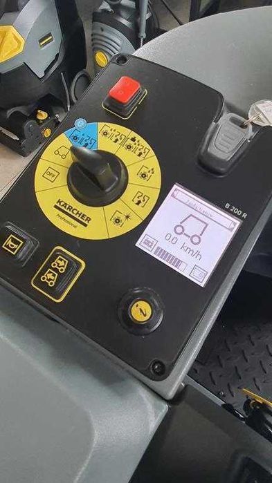 Szorowarka Zamiatarka KARCHER B200 R Dose SB Serwis GWARANCJA 2019r.