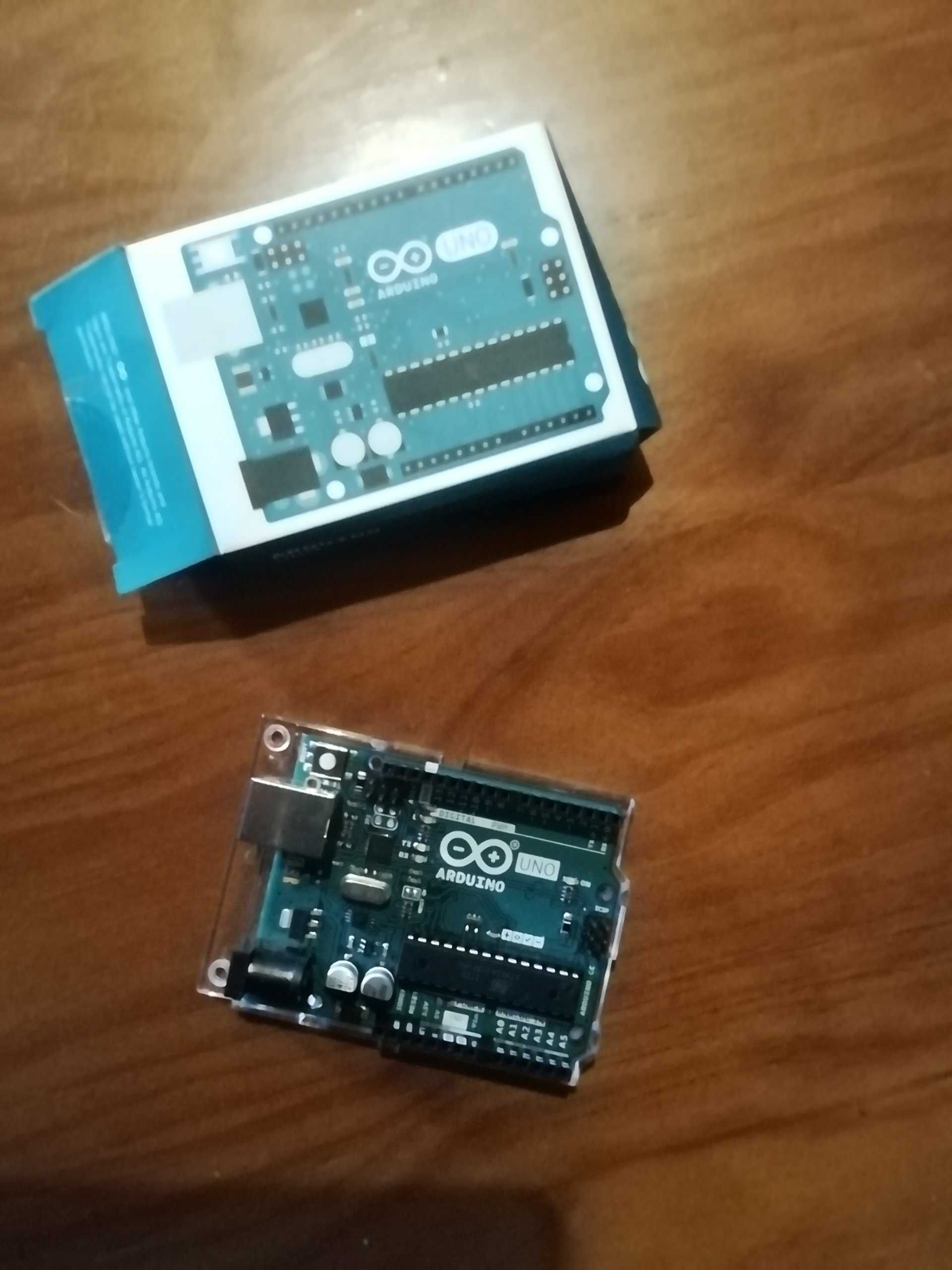 Peça Arduino UNO