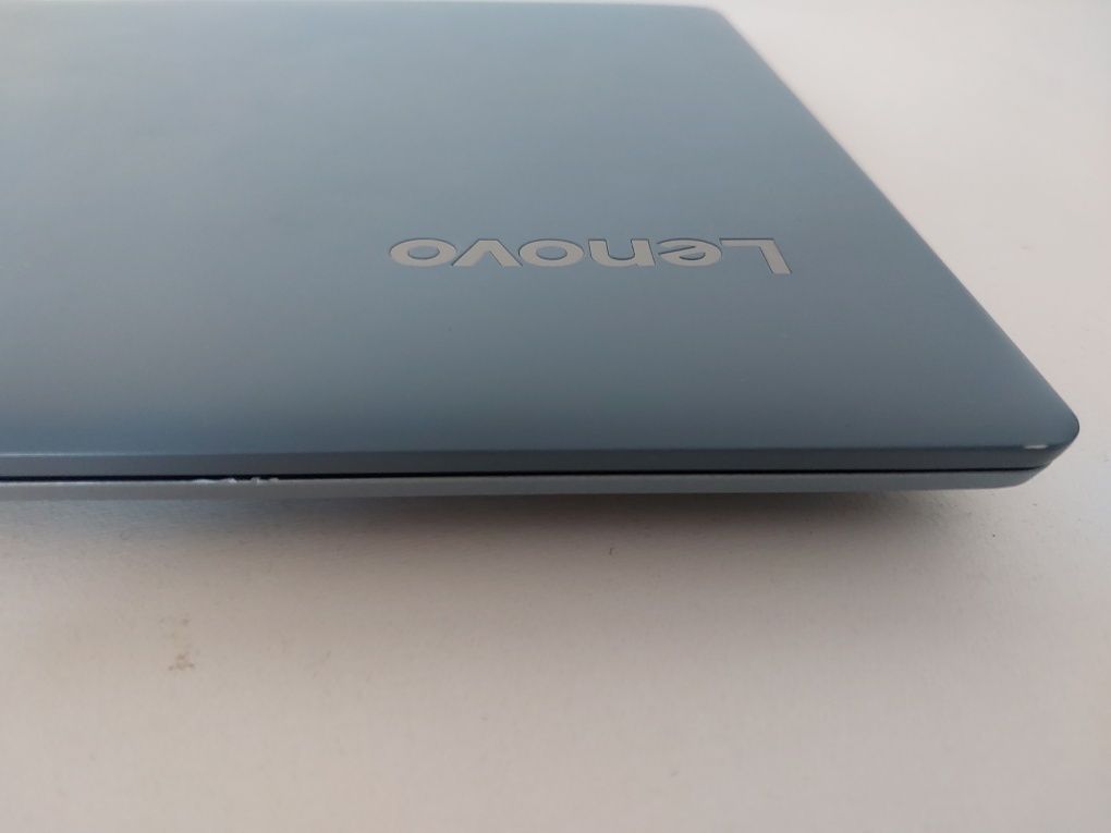 Laptop lenovo ideapad
