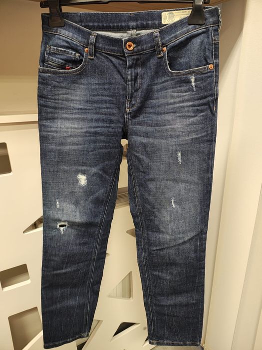 Jeansy Diesel, granatowe, super stan, rozmiar W26-L33 polecam