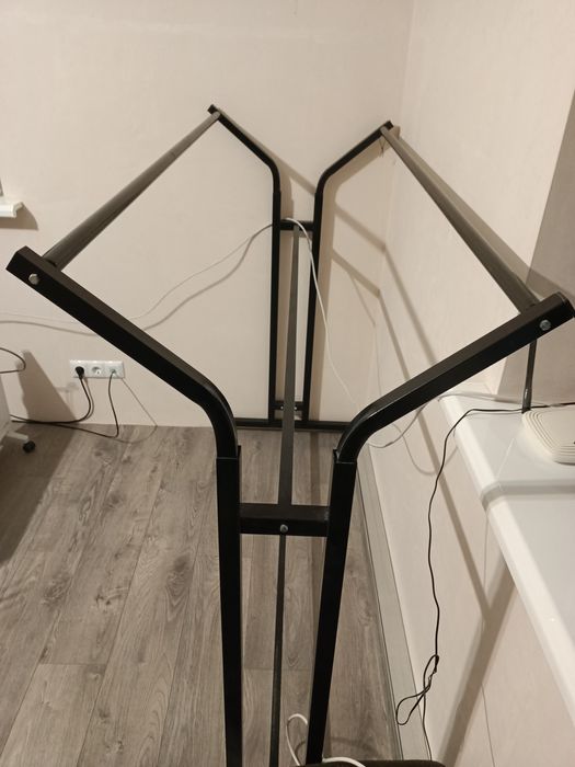 Стійка Вішалка для одягу металева