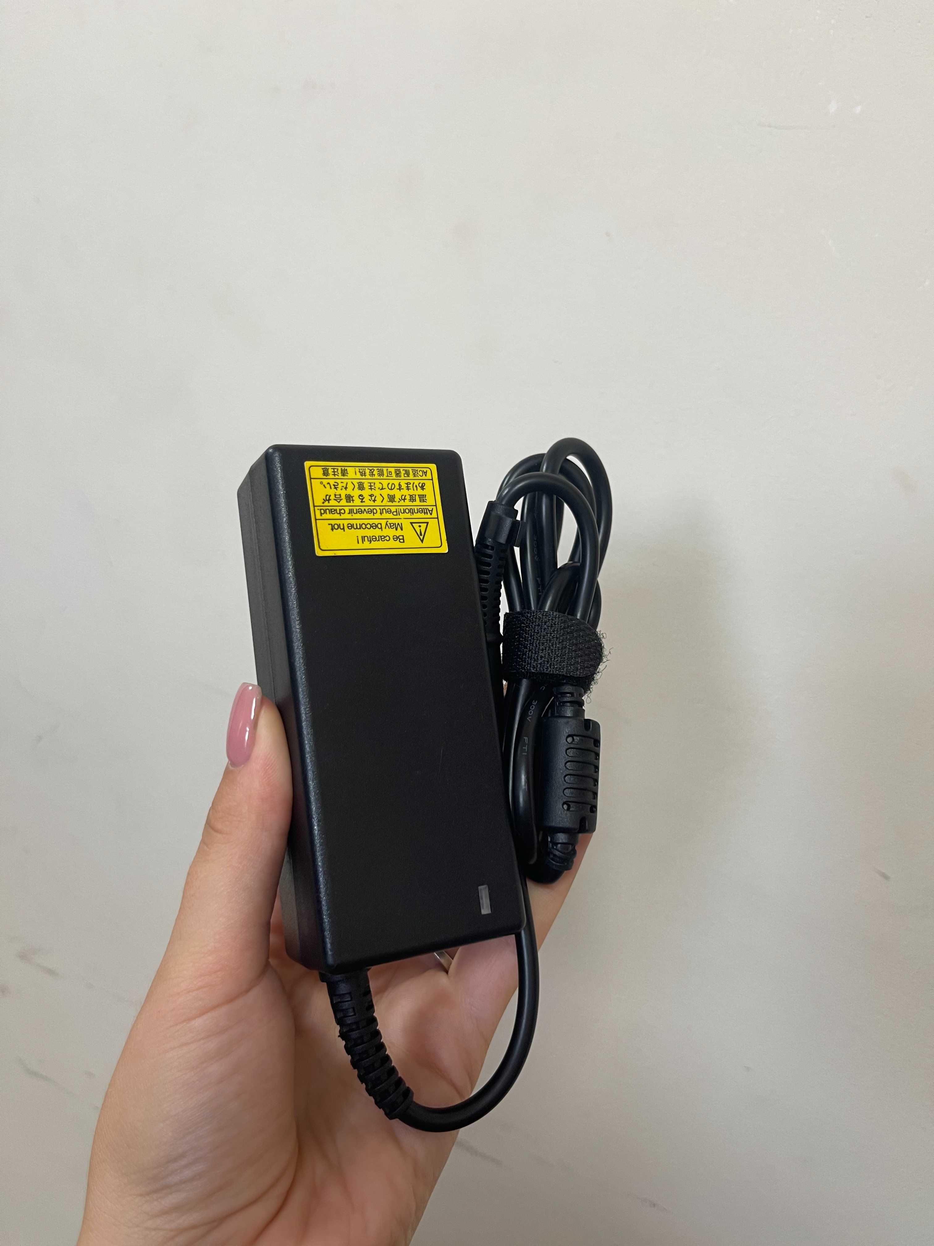 Оригінальний зарядний пристрій/HP 65W/19,5V/3,33A