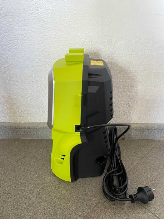 Samossąca Myjka Ciśnieniowa 250 BAR Mocna Pompa 2500W Płyn Szczotka