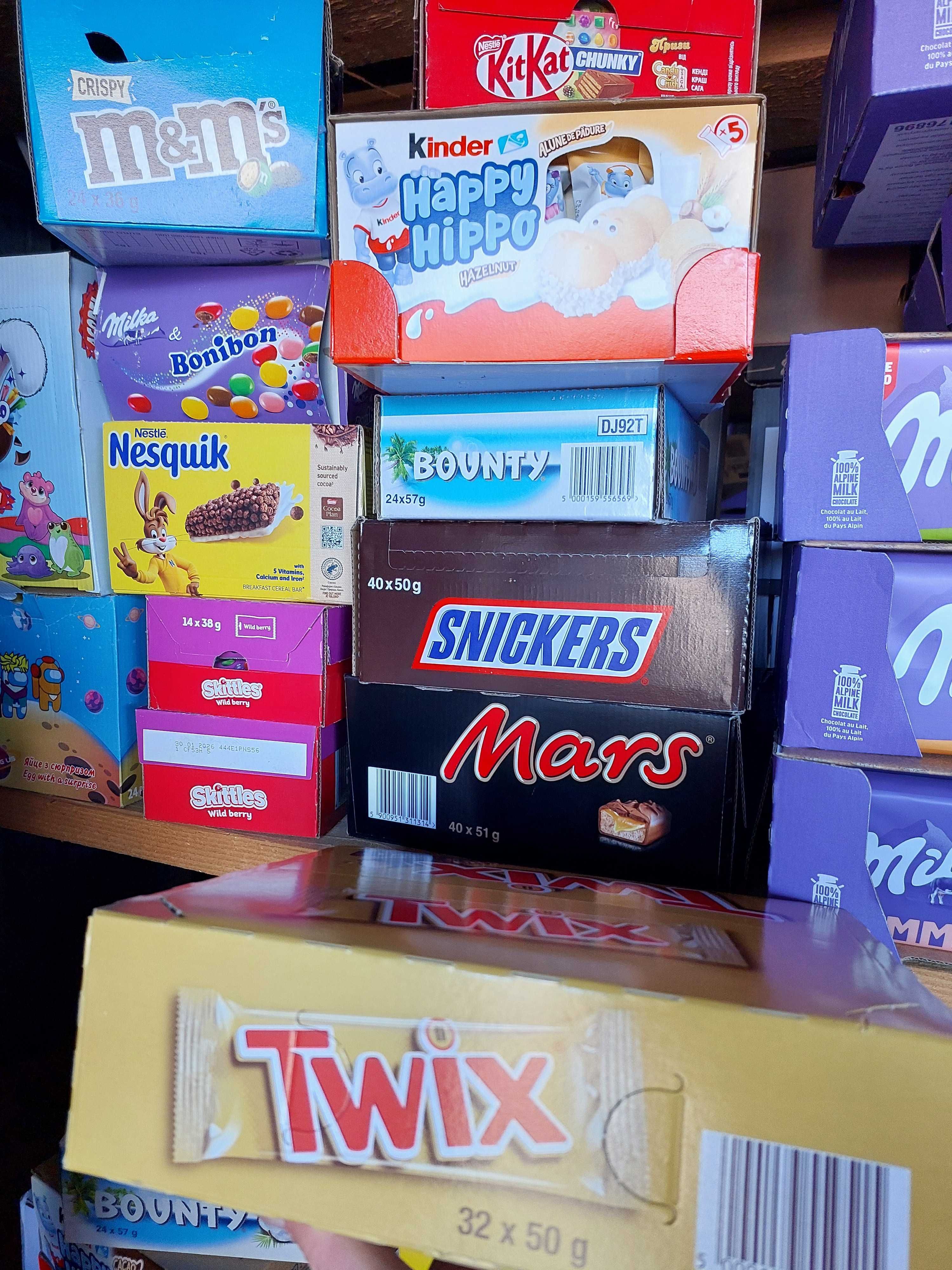 Батончики Сникерс, Марс, Твикс, Баунти, (SNICKERS, Twix, Bounty, Mars)