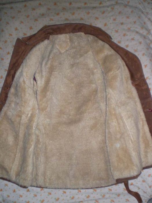 Демисезонная шубка- курточка на девочку замшевая на меху